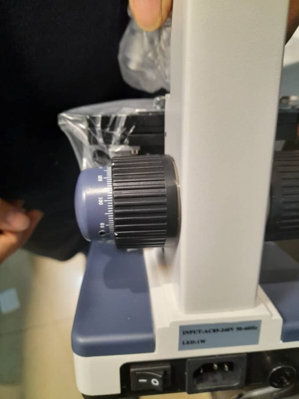 میکروسکوپ Amscope طرح زایس چینی