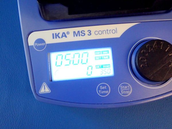 صفحه نمایش آیکا IKA MS 3 Control