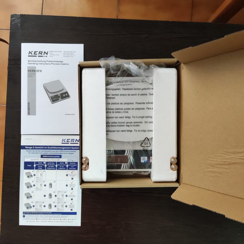 ترازوی دو رقم اعشار KERN EFS500-2 ترازوی دو رقم اعشار KERN EFS500-2