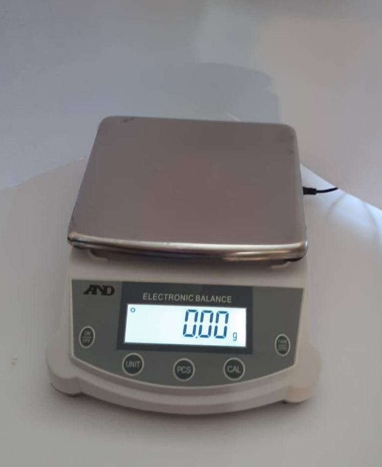 ترازوی دو رقم اعشار 5 کیلوگرم CZ5000 ترازوی دو رقم اعشار 5 کیلوگرم CZ5000