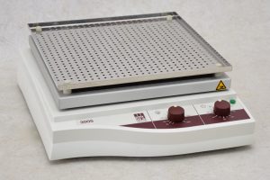 دستگاه شیکر GFL 3005