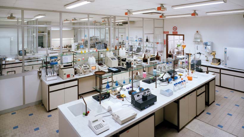 آزمایشگاه های خطوط تولید