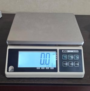 ترازوی یک رقم اعشار AND SJ20A